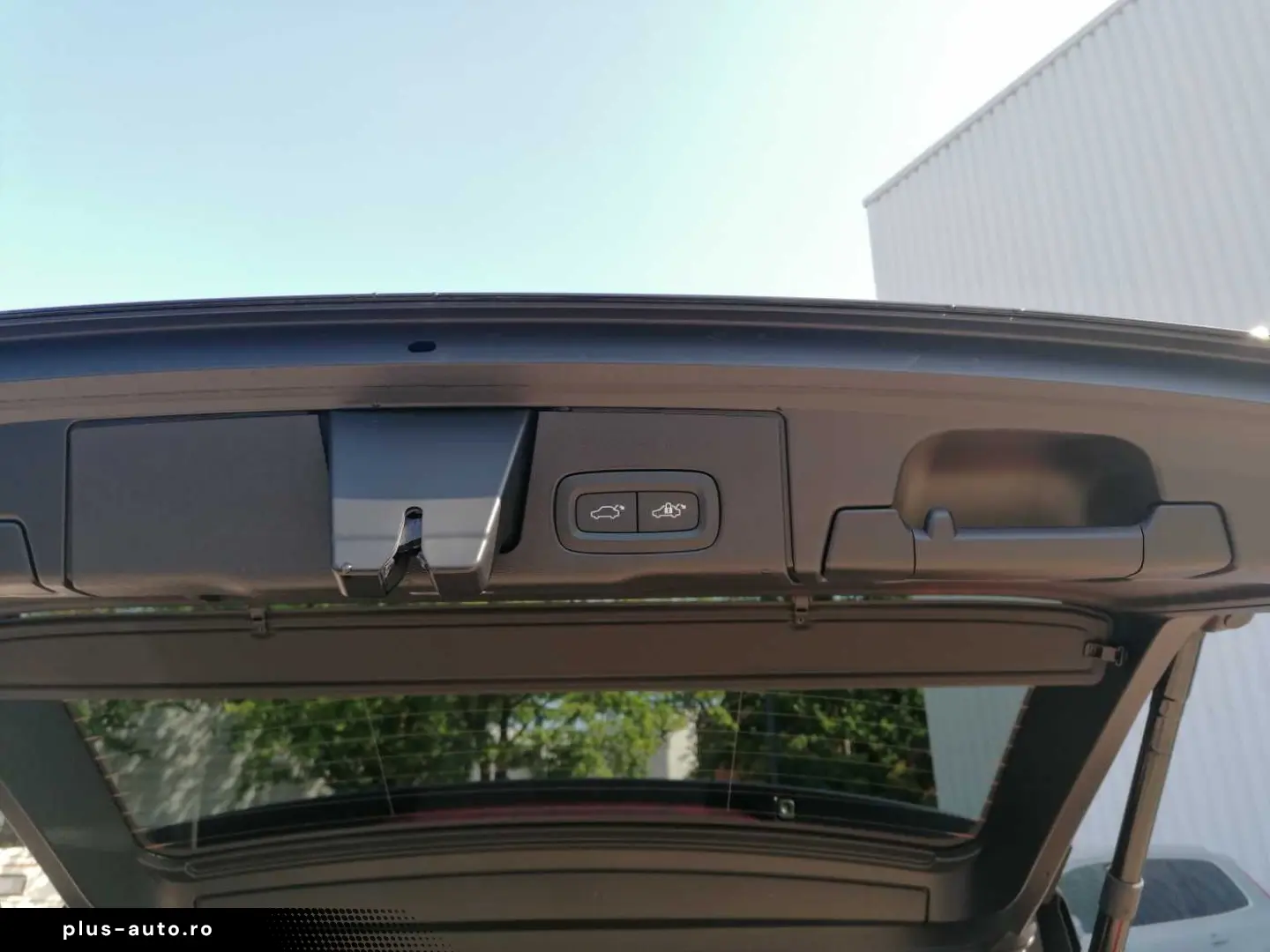 VOLVO XC60 T6 AWD Twin Engine Core