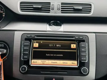 VOLKSWAGEN PASSAT B7   FAB 12.2011   2.0 DIESEL 140CP