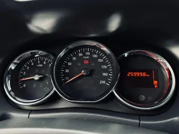 DACIA DUSTER   FAB 07.2016   1.5 DIESEL 110CP   EURO 6