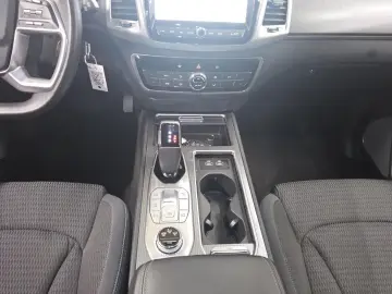 SSANGYONG REXTON Cristal AWD 7-Sitzer Navi LED