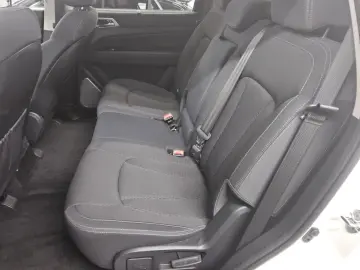 SSANGYONG REXTON Cristal AWD 7-Sitzer Navi LED