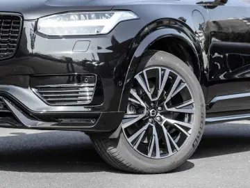 VOLVO XC90 T8 AWD Ultra Dark