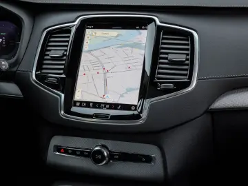 VOLVO XC90 T8 AWD Ultra Dark