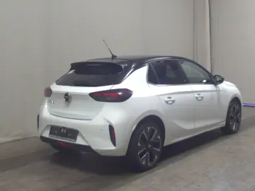 OPEL Corsa-e GS Line LED 180