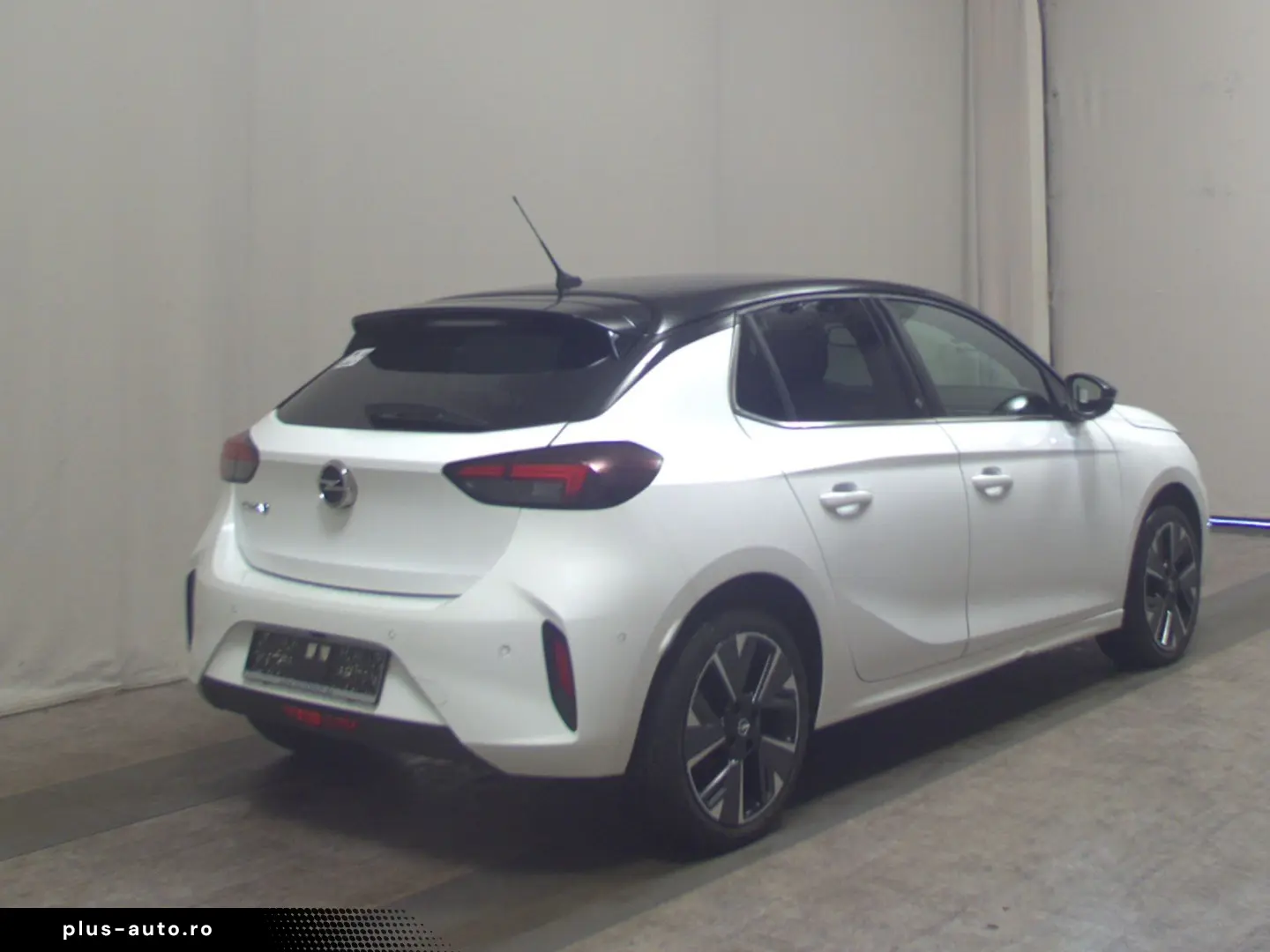 OPEL Corsa-e GS Line LED 180