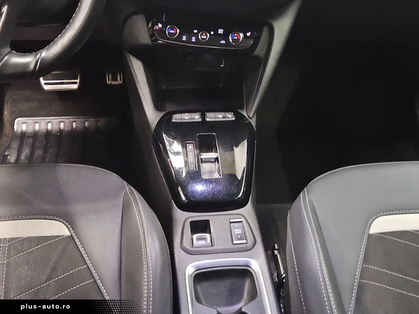 OPEL Corsa-e GS Line LED 180