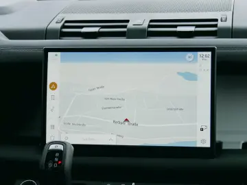 Land Rover Defender 110 X-Dynamic WinterPack HeadUp