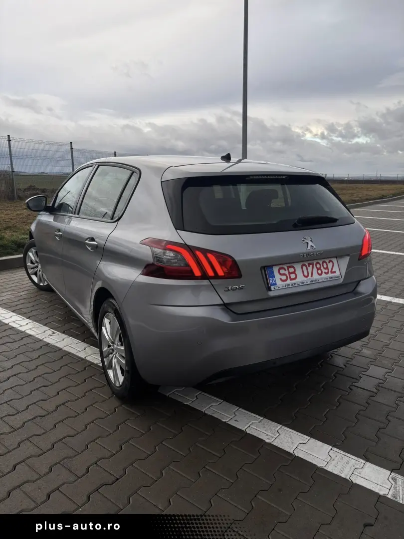 Peugeot 308 PureTech 110 Stop & Start Active Pack