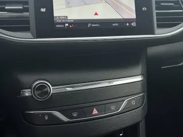 Peugeot 308 PureTech 110 Stop & Start Active Pack