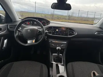 Peugeot 308 PureTech 110 Stop & Start Active Pack