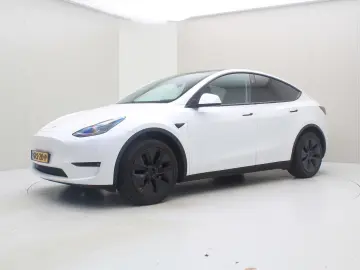 TESLA Model Y Long Range AWD 351pk [ HW4 AUTOPILOT 19