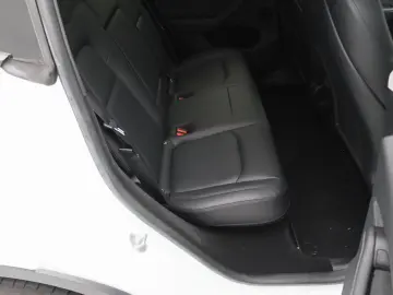 TESLA Model Y Long Range AWD 351CP AUTOPILOT