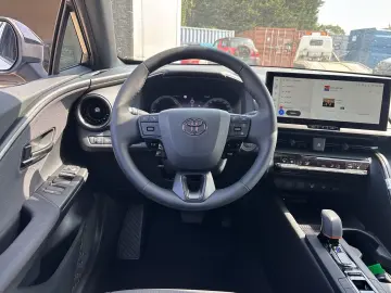 TOYOTA C-HR Plug-In Hybrid FWD