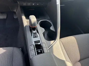 TOYOTA C-HR Plug-In Hybrid FWD