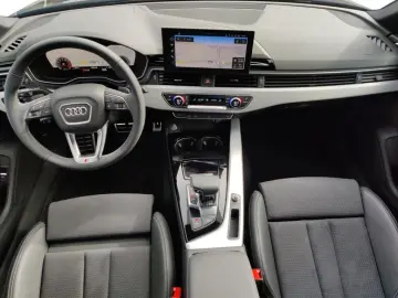 AUDI A4 Limousine 35 TFSI S tronic S line
