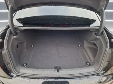 AUDI A4 Limousine 40 TDI qu S line