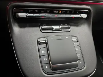 MERCEDES-BENZ V 300 d extralang neues Modell Allrad Standh.