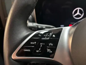 MERCEDES-BENZ V 300 d extralang neues Modell Allrad Standh.