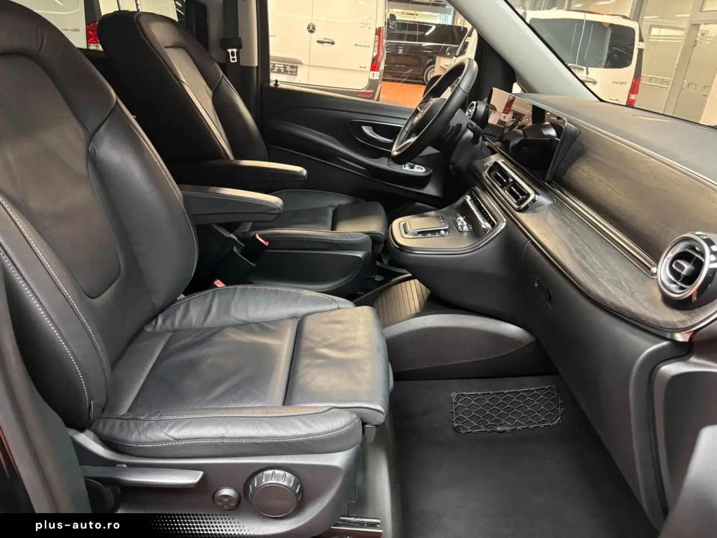 MERCEDES-BENZ V 300 d extralang neues Modell Allrad Standh.