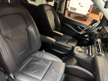 MERCEDES-BENZ V 300 d extralang neues Modell Allrad Standh.