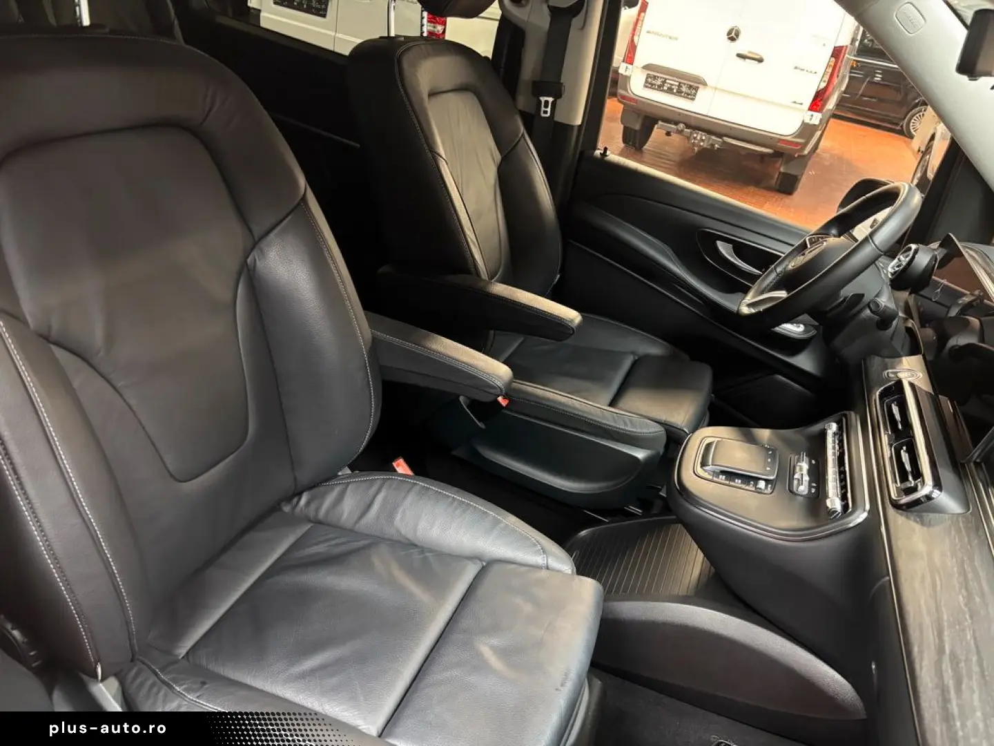 MERCEDES-BENZ V 300 d extralang neues Modell Allrad Standh.