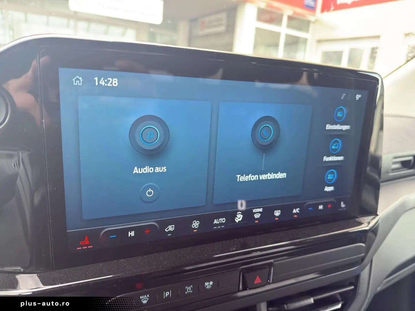 Ford Tourneo Custom 2.0 Titanium