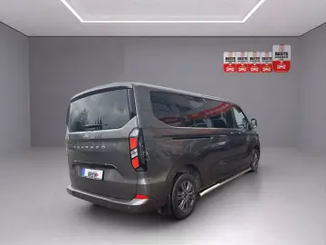 Ford Tourneo Custom 2.0 Titanium
