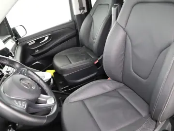 MERCEDES-BENZ V 300 d 4M Avantgarde Edition XL Extralang