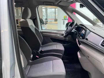 VW T7 Multivan DSG Navi Sitzhzg Kamera LED