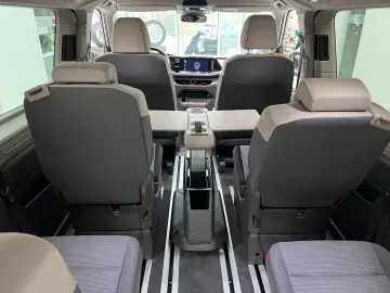 VW T7 Multivan DSG Navi Sitzhzg Kamera LED