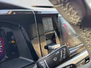 VW T7 Multivan TDI LÜ LANG STYLE AHK DCC HuD ACC