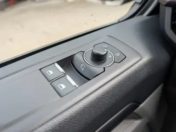 Ford Tourneo Custom 2.0 Titanium L1 Navi Camera