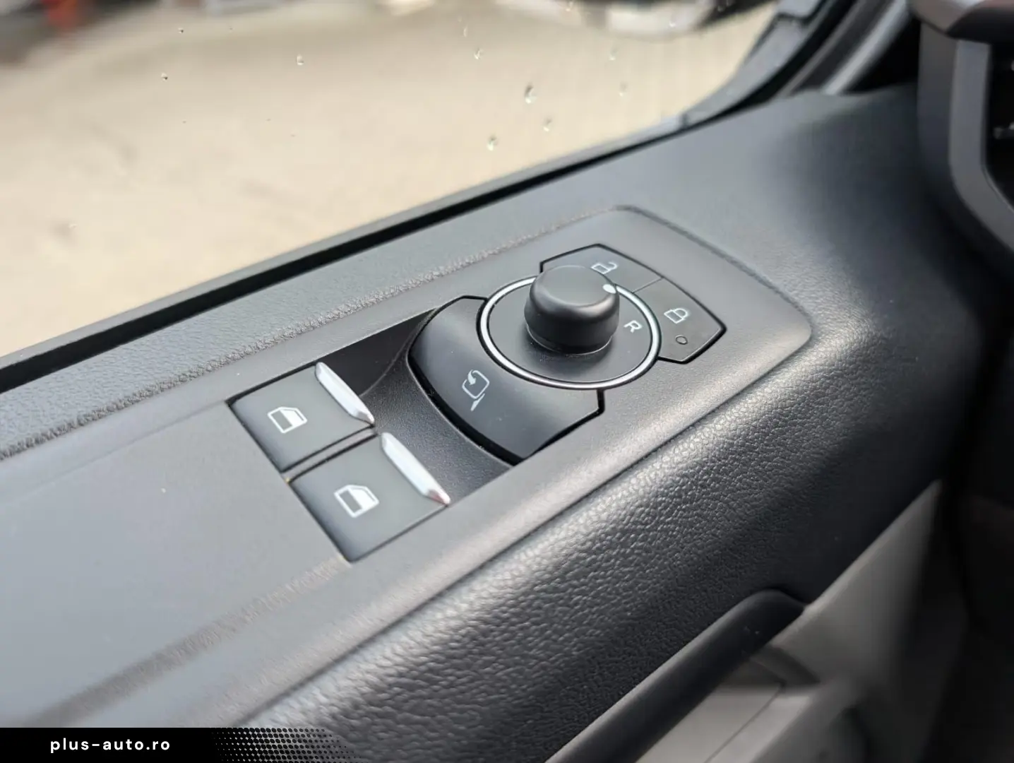 Ford Tourneo Custom 2.0 Titanium L1 Navi Camera