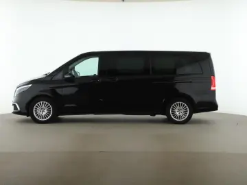 MERCEDES-BENZ V 300 d Avant Extralang 4M AHK Distr. 360