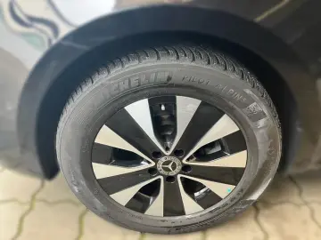 MERCEDES-BENZ V 300 d 4M AVANT  EXTRALANG - AHK  StHz  7S