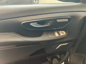 MERCEDES-BENZ V 300 d 4M AVANT  EXTRALANG - AHK  StHz  7S