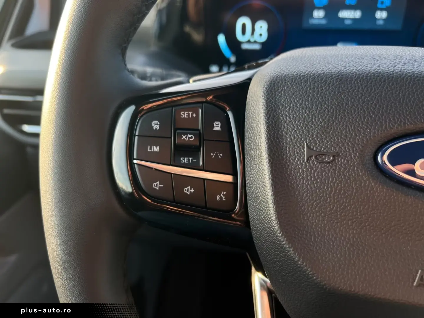 Ford Tourneo Custom 2.0 EcoBlue 320 L2 Titanium FWD