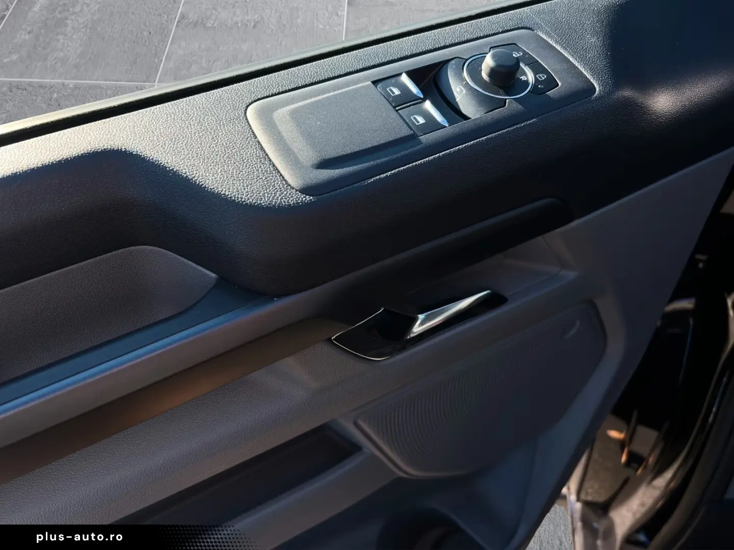 Ford Tourneo Custom 2.0 EcoBlue 320 L2 Titanium Autom