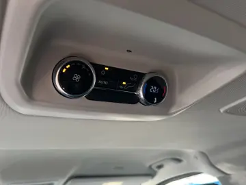 Ford Tourneo Custom 2.0 EcoBlue 320 L2 Titanium Autom