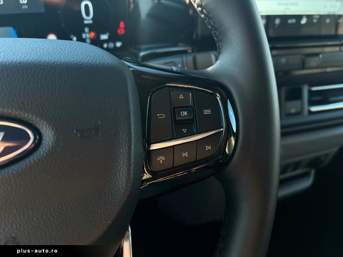 Ford Tourneo Custom 2.0 EcoBlue 320 L2 Titanium Autom