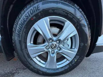 Toyota RAV 4 2.5 VVT-i Hybrid 4x4