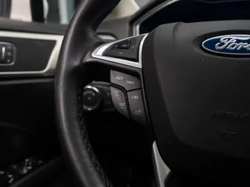 Ford Mondeo VIGNALE - Hybrid