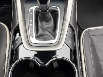 Ford Mondeo VIGNALE - Hybrid