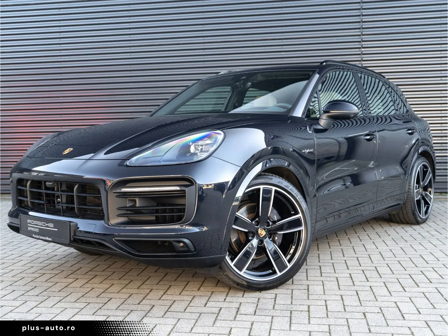 PORSCHE Cayenne E-Hy NiVision SoftClo InnoDr AirSusp Ventil