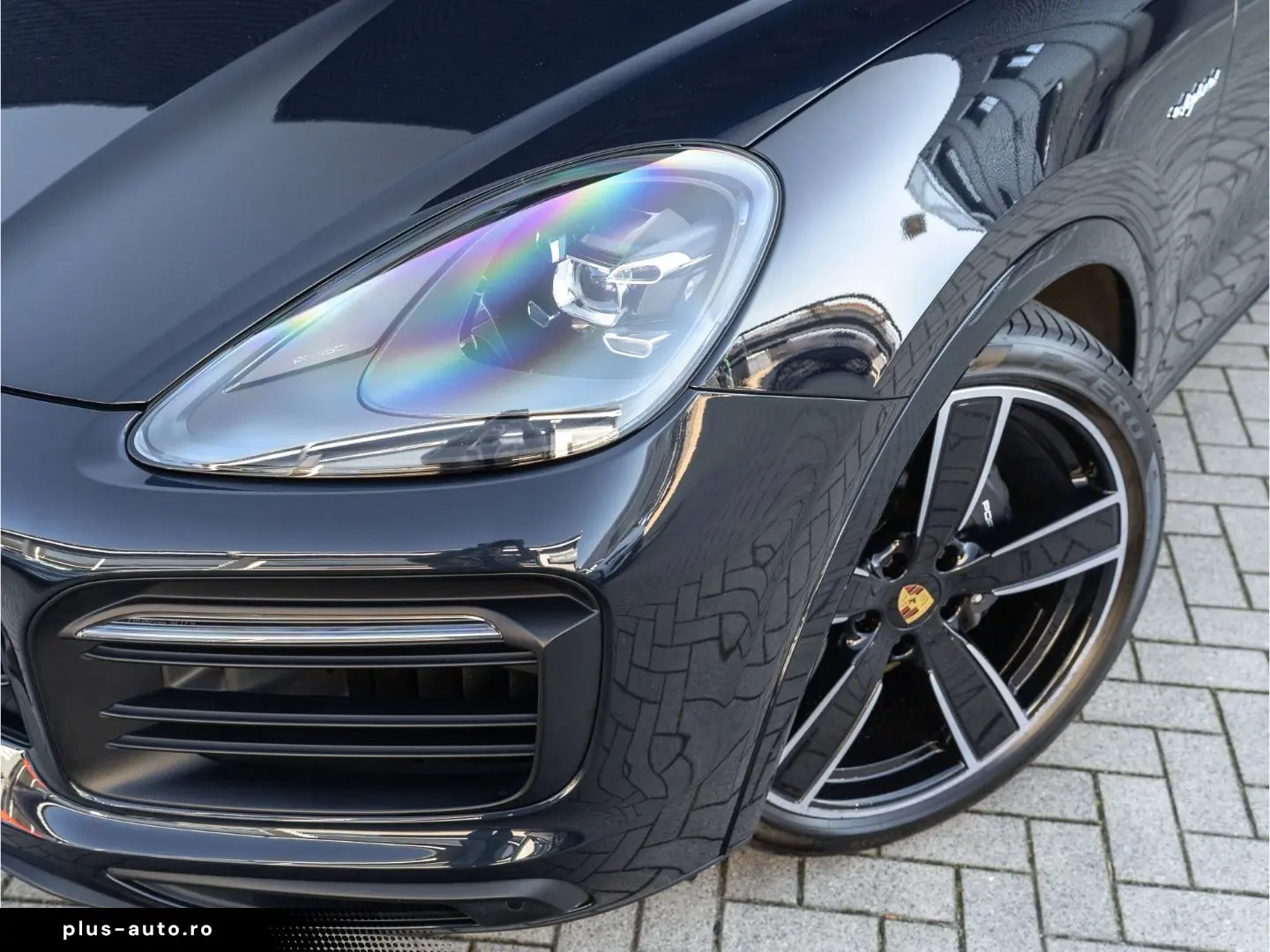 PORSCHE Cayenne E-Hy NiVision SoftClo InnoDr AirSusp Ventil