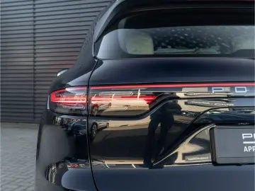 PORSCHE Cayenne E-Hy NiVision SoftClo InnoDr AirSusp Ventil
