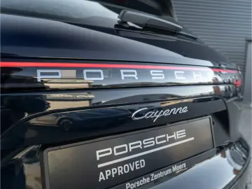 PORSCHE Cayenne E-Hy NiVision SoftClo InnoDr AirSusp Ventil