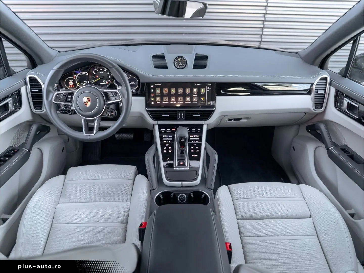 PORSCHE Cayenne E-Hy NiVision SoftClo InnoDr AirSusp Ventil