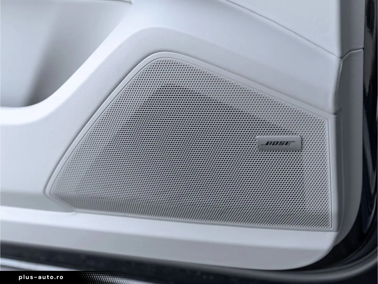 PORSCHE Cayenne E-Hy NiVision SoftClo InnoDr AirSusp Ventil