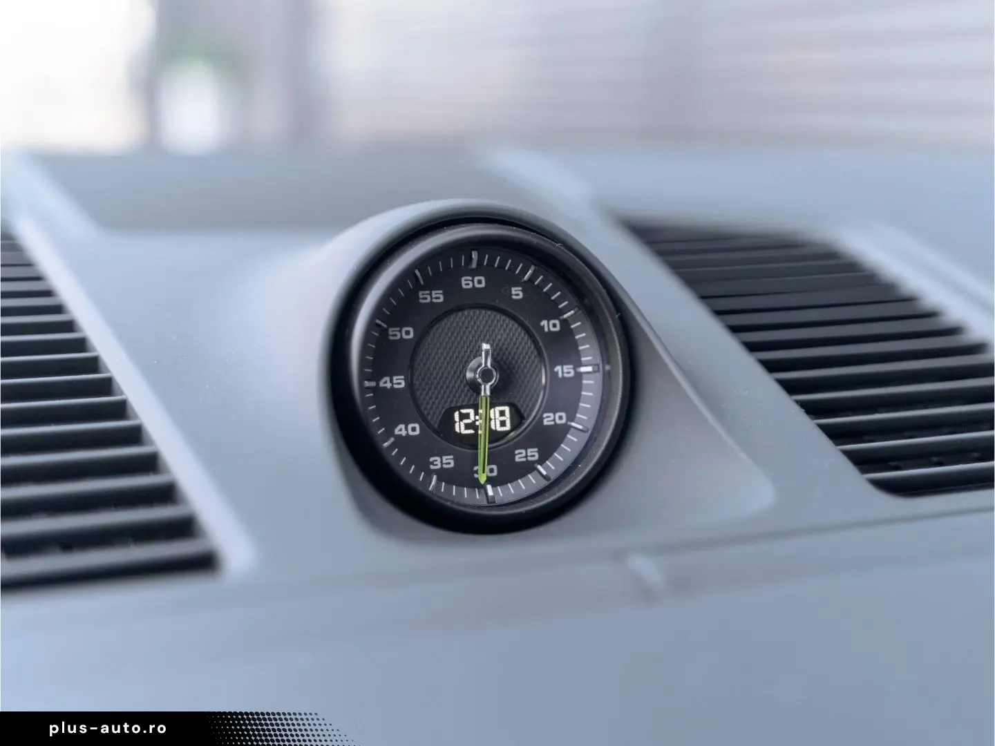 PORSCHE Cayenne E-Hy NiVision SoftClo InnoDr AirSusp Ventil